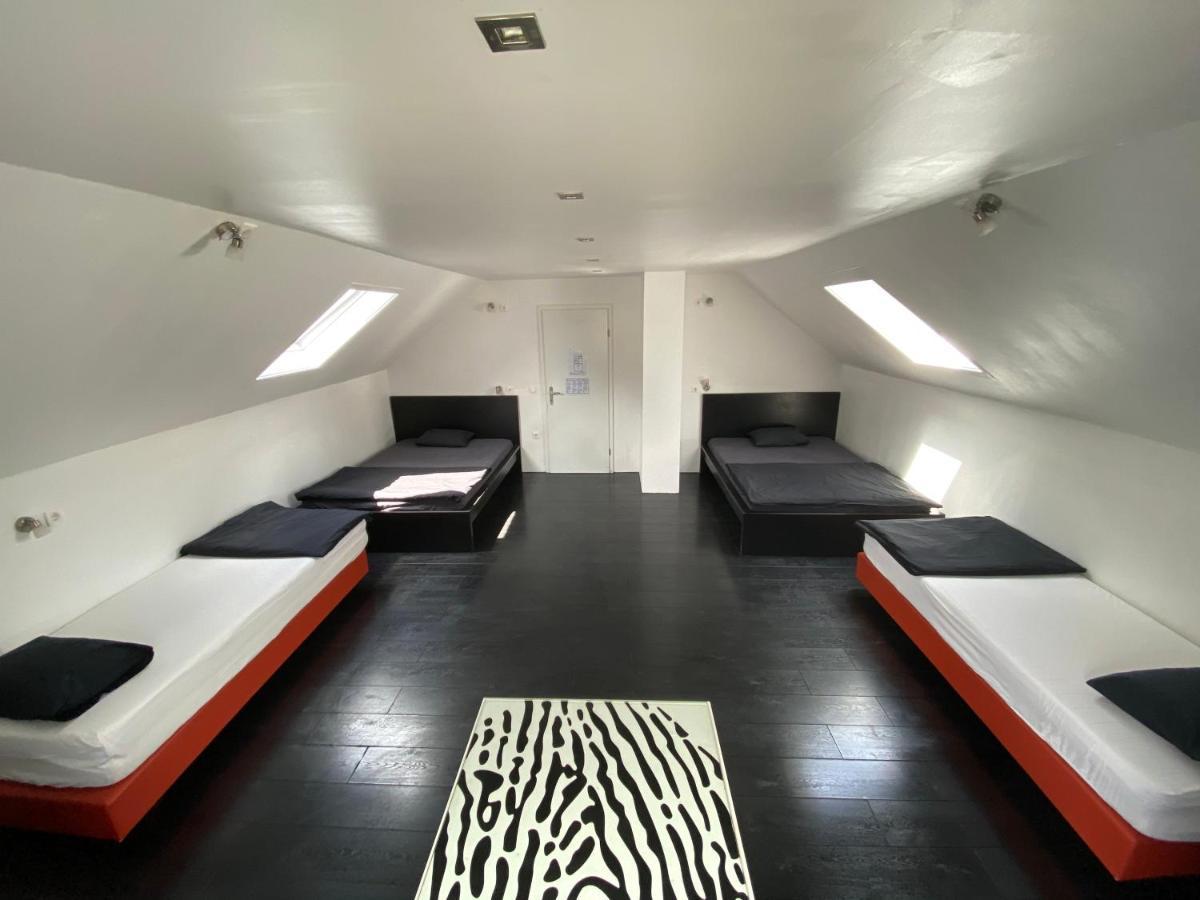 The Best Hostel Bled Exteriör bild